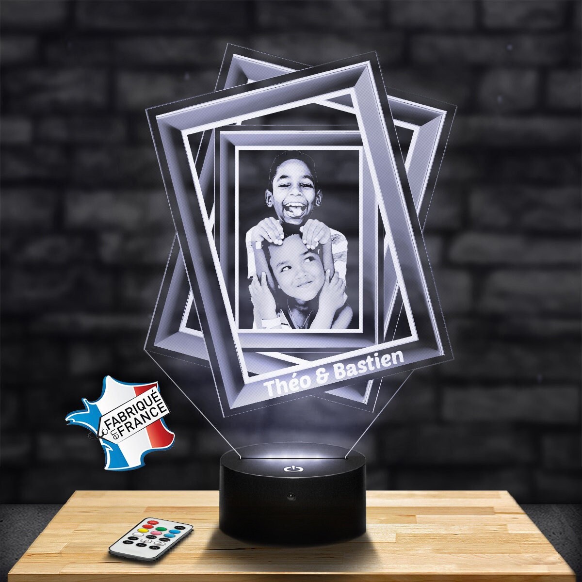 Lampe Photo Personnalisée en Express 24H Par Gravure Laser, Photo et Texte Personnalisable, Cadeau F