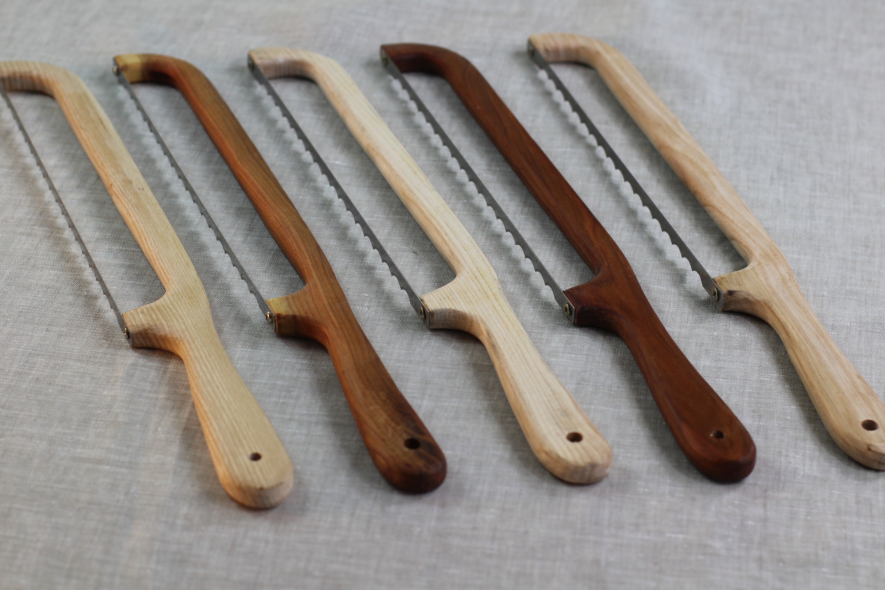 Bread Bow Knife With Additional Blade, Original Oak Wood Bow Bread