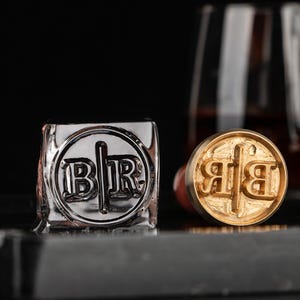 Timbro per cubetti di ghiaccio personalizzato, timbro per cocktail, timbro per sapone, regalo per barista. Regalo di Natale per il marito, regalo per papà, vassoio per cubetti di ghiaccio personalizzato