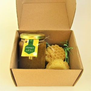Honey with royal jelly Organic beeswax candleе Handmade candles Natural beeswax candlesHoneycomb candle Candle with roses