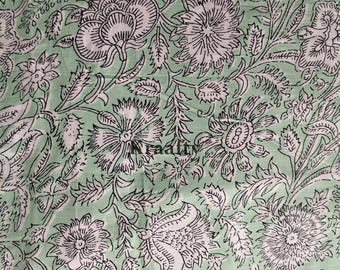 Tela de algodón estampada a mano con bloques, textil indio floral verde y blanco, cortada a medida.