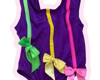 Vintage jaren 90 paars neon babybadpak met strikken, past als 6-9 M