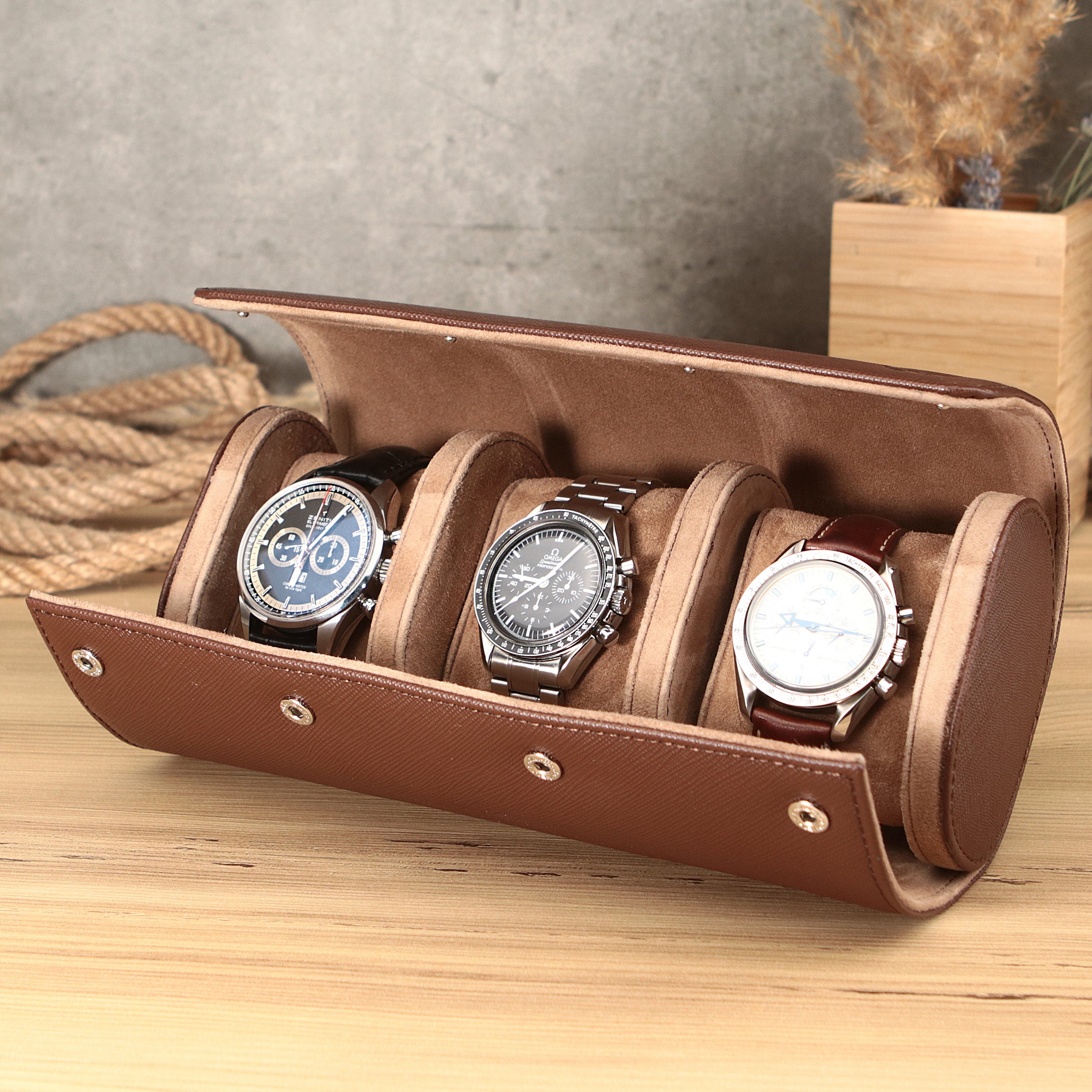 Custom Leather Watch Roll / Personalised Watch Travel Case