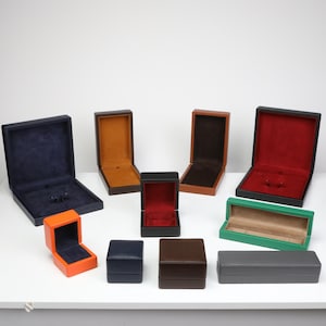 Wholesale Leather Ring Boxes / Handmade Jewellery Store Box / Jewelry Boxes / Ring Box / Jewellery store box /  Bracelet Box / Earing Box