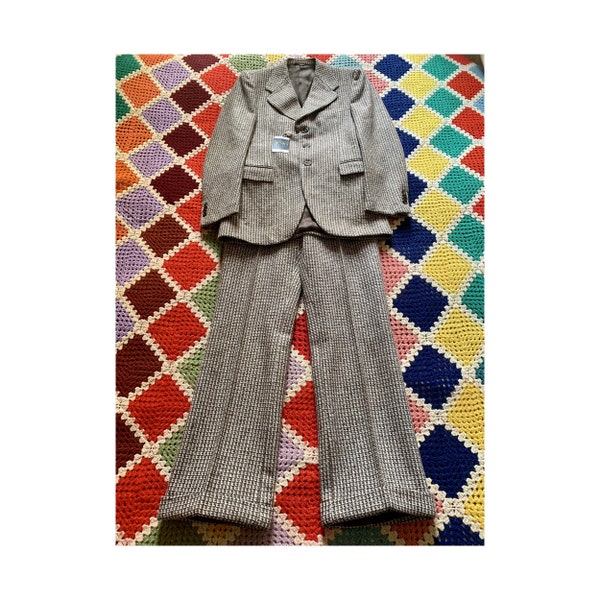 70s PSYCHEDELIC wool BOUCLE' cream/brown MAN suit (available size S and M)