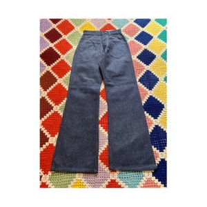 70er Jahre DEADSTOCK Denim FLARED Damen JEANS