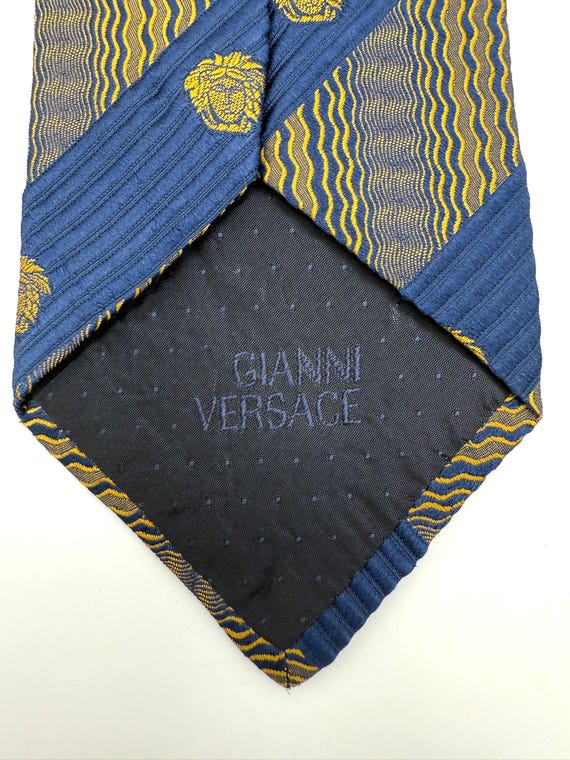 90s GIANNI VERSACE Jellyfish Tie - Etsy