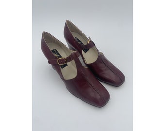 70s deadstock BORDEAUX leather MARY_JANE shoes available in size (38EU - 5UK) and (40EU - 7UK)