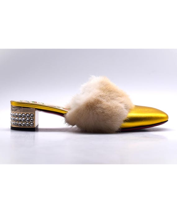 GUCCI ゴールド ミュール 35C GUCCI Golden Leather Rhinestone Mule Shoes Size 39EU - 6UK - Etsy