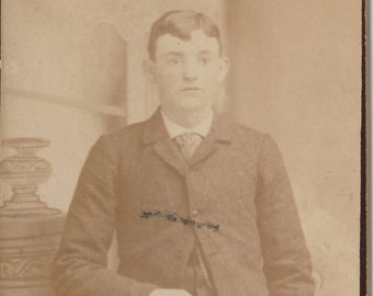 Haunted Eyes - Antique Original CDV Photo - 1860s-1890s