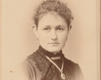 Pretty With Big Ears - Antique Original CDV Photo - 1860s-1890s