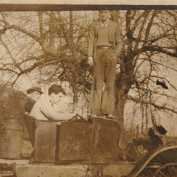 Moonshine Running! Birth of Nascar! Cute Beefcake Boys in Old Car Gay Interest 1920s Gangsters - Vintage Original Photo