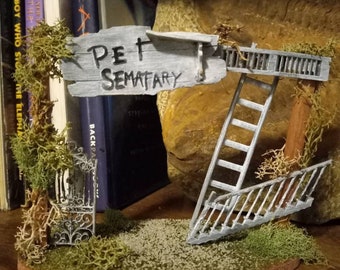 Pet Semetary Stephen King  Horror Display. 1/12th scale 3D diorama miniature gift idea Pet Cemetary
