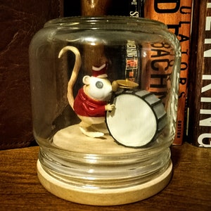 Tiny Drummer  Circus Mouse figure display Circus Mice