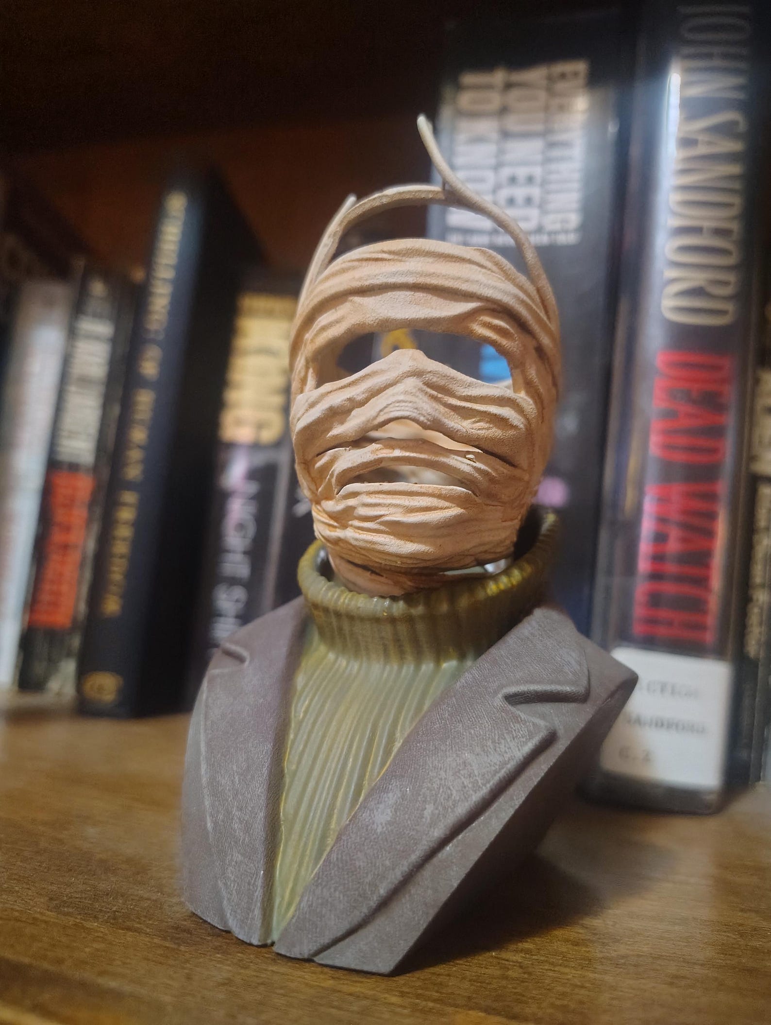 Invisible Man - Classic Monsters - Mini Bust Statue Figurine - Etsy