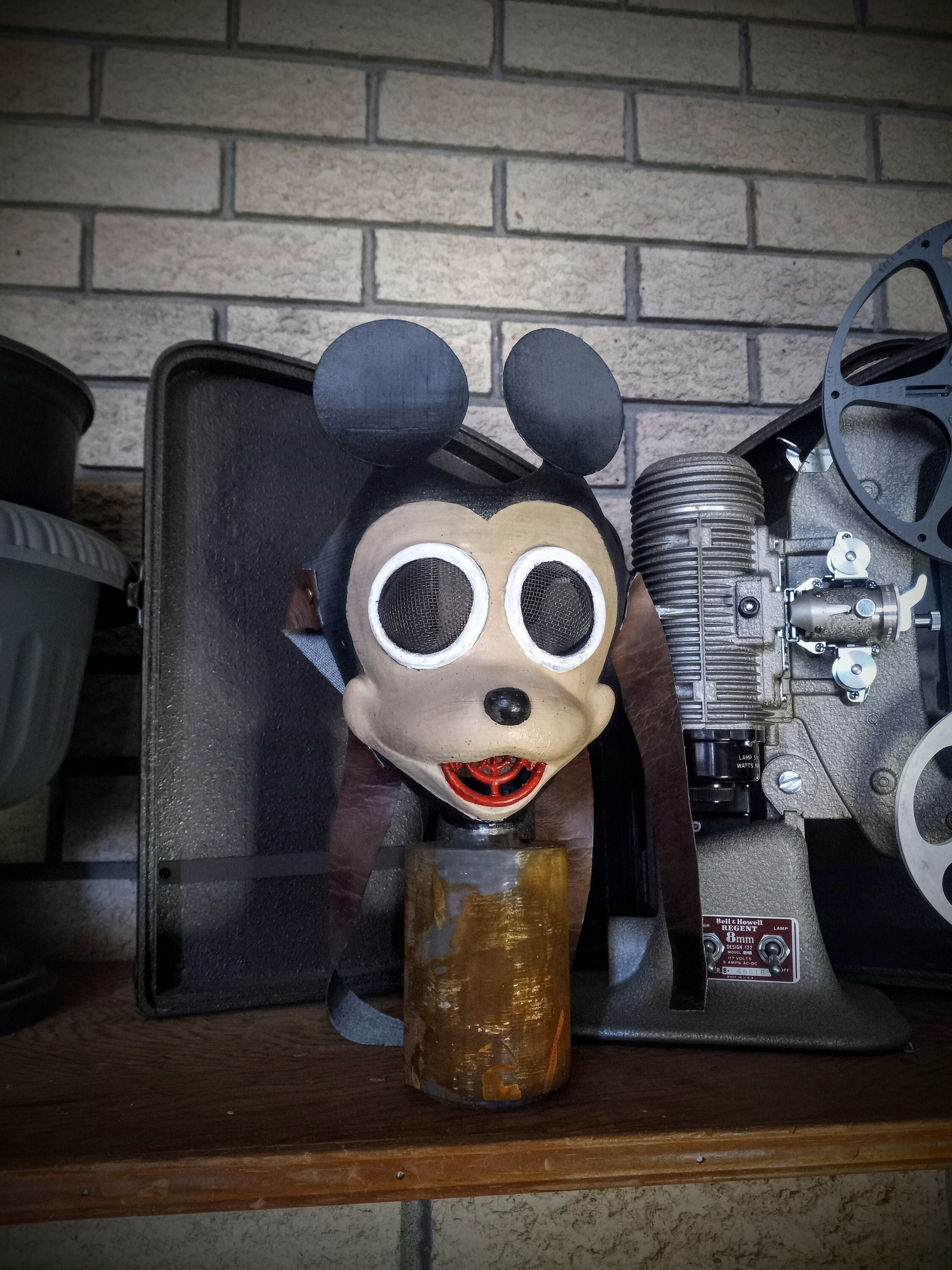 Mouse Child's WW2 Gas Mask Display Replica