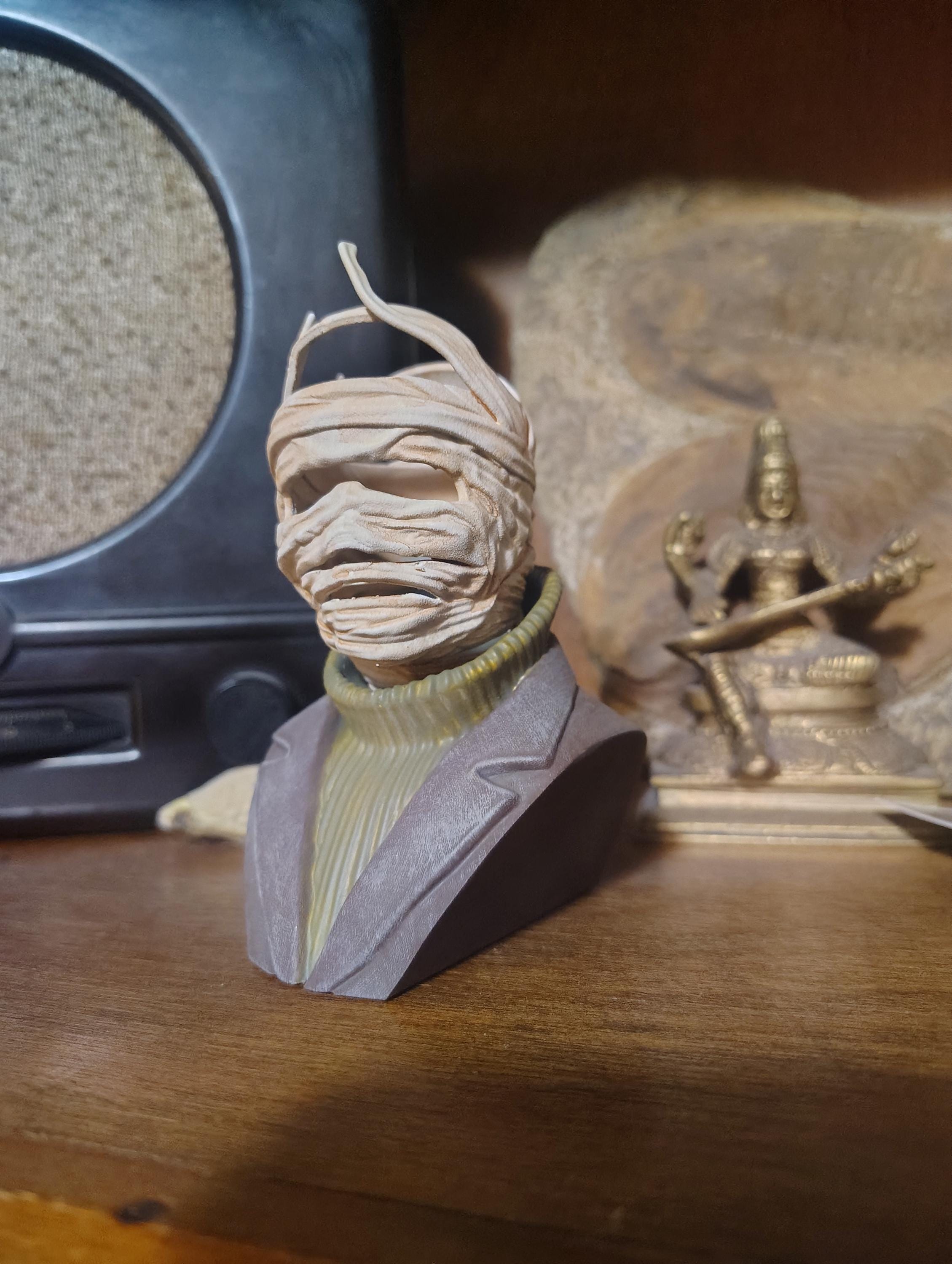 Invisible Man - Classic Monsters - Mini Bust Statue Figurine - Etsy