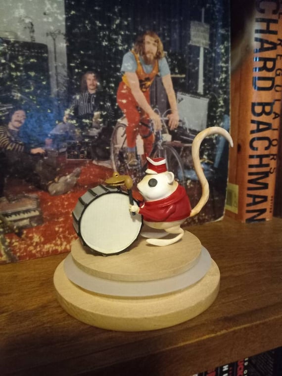 Tiny Drummer Coraline Circus Mouse Figure Display 