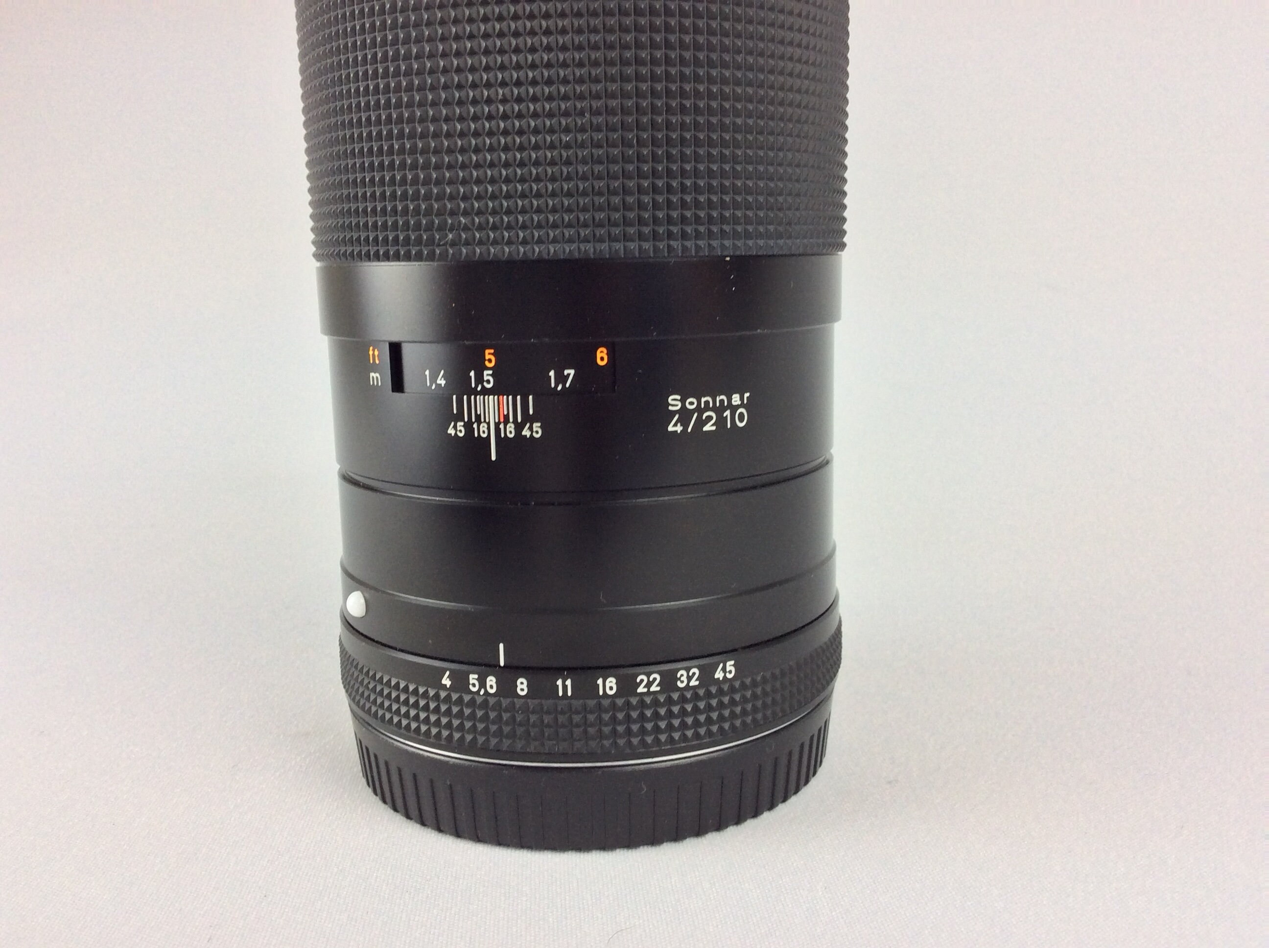 Carl Zeiss Sonnar 4/210 T* レンズ（コンタックス用）、新品同様