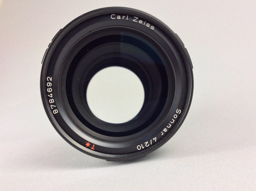 Carl Zeiss Sonnar 4/210 T* レンズ Carl Zeiss Sonnar 4/210 T* レンズ（コンタックス用）、新品同様