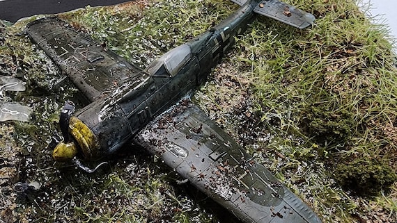スポーツトイ・アクショントイ Onedrop diorama Epoxy Resin Diorama Plane CRASHED FW190-A8 FOCKE-WULF - Etsy