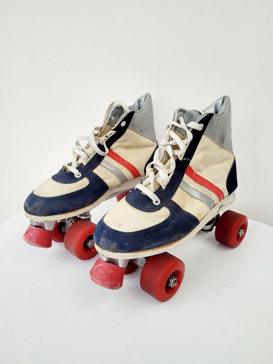 Achat de rollers quad retro femme rose-bleu pas cher / Sports Aventure