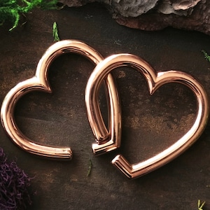 Pair gold heart weights ear gauges stainless steel hangers hypoallergenic tunnels body jewelry hippie geometric earrings unique gift wedding