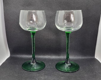 Luminarc France Green Stem Wine Glasses - 1970s - Set of 2