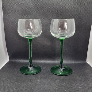 Luminarc France Green Long Stemmed wine glasses - Set of 2 - 12 wine glasses You Choose How many - 1970&#39;s