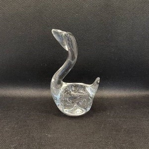 Vintage Controlled Bubble clear Art Glass Swan figurine/paperweight