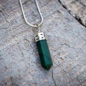 Prawdziwy zielony naszyjnik z jadeitu, amulet ochronny z kamienia naszyjnik-Feng Shui szczęście bogactwo i pomyślność pieniądze naszyjnik
