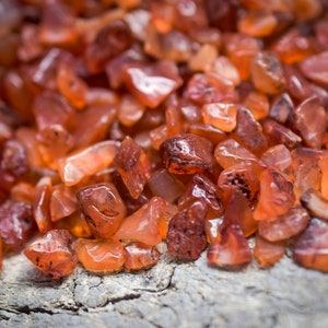 Grade A++ Carnelian Semi Tumbled Gemstone Mini Chips 5-18 mm, Polished Carnelian Crystal Chips, Wholesale Bulk Lot