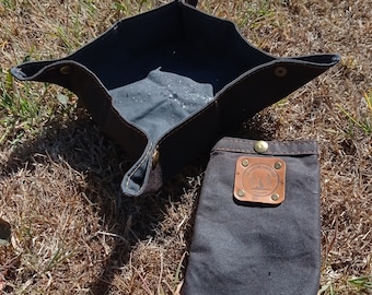 Waxed Canvas Folding Dog Bowl: Portable Pet Travel Bowl