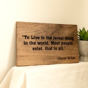 Walnuss Holzschild mit Gravur | Personalisiertes Zitat