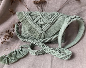 Verde salvia hecho a mano macramé bolso diadema aro borla pendiente conjunto moda tendencia ropa de playa conjunto a juego bolso de mano bolso pequeño bolso sobre