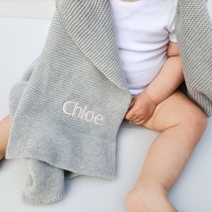 Soft and personalised baby blanket for newborn, knitted cotton custom baby blanket with embroidered name, new baby gift for boy or girl immagine 5