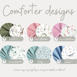 Op de afbeelding: Afbeelding met zes dekbedontwerpen: Safari, Pink Blossom, Purple Wildflower, Green Leaves, Daisy en Ocean. Elk ontwerp heeft een stofstaal en een patroon inzetstuk. De tekst luidt "Comforter designs."