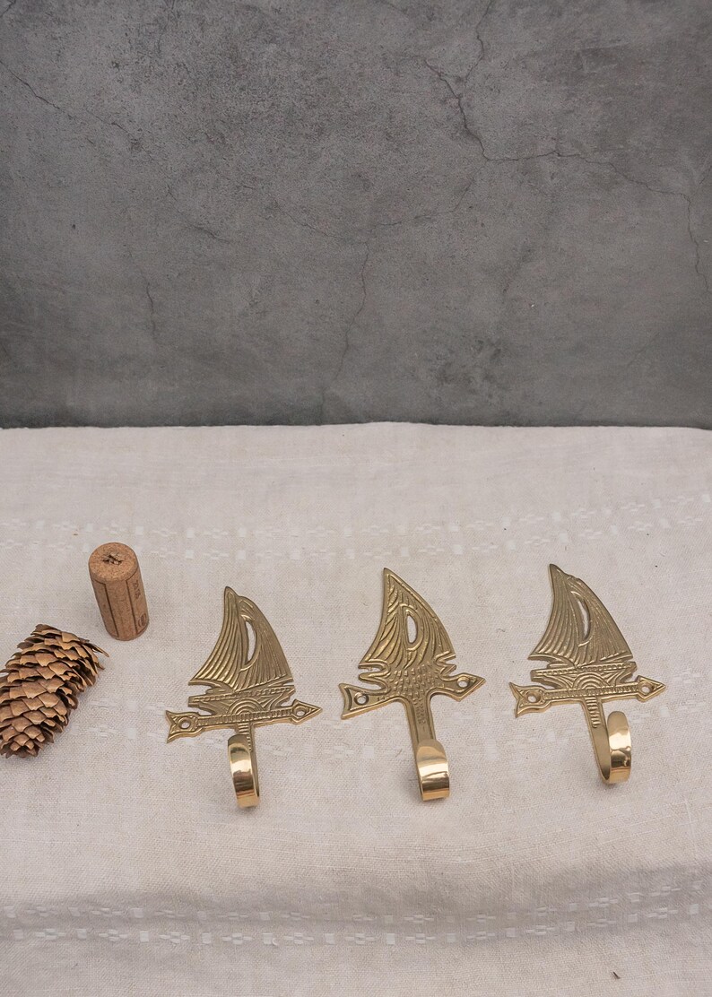 Vintage Decorative Hook Set of 3 Solid Brass Towel Hook Clothes Hanger Wall Hooks
