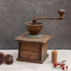 Antique Coffee Grinder Norway Rustic Primitive Manual Coffee Mill Vintage Kitchen Scandinavian Style Farmhouse Decor Collectible Gift