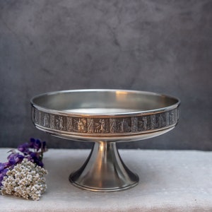 Vintage Footed Stand Fruit Bowl Cake Stand Viking Style Decorative Tray Norway Kyrre Pewter Food Serving Plate Nordic Pedestal Plate Stave
