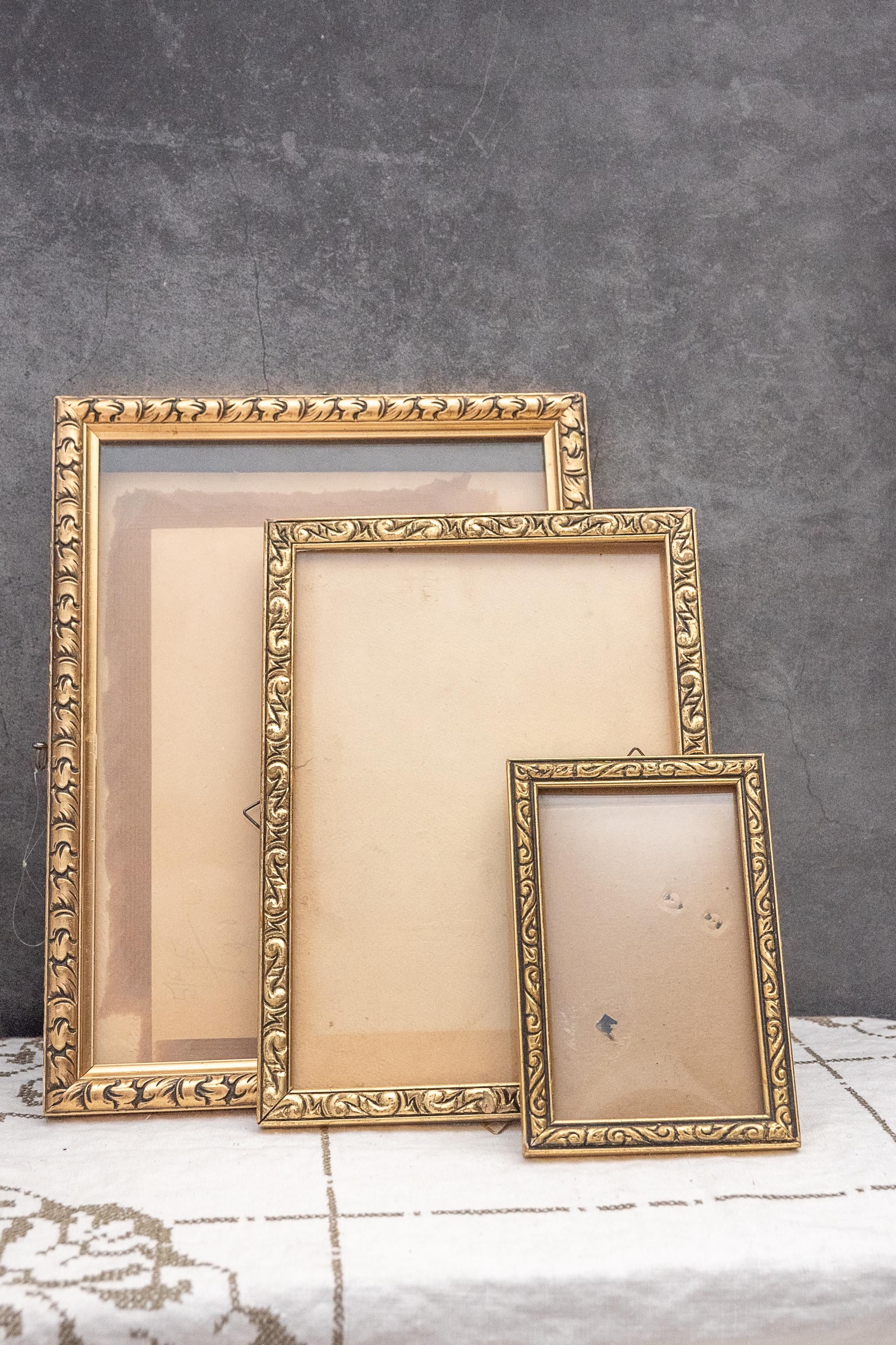 Lot De 3 Bougeoirs Ronds En Bois, Finition Feuille D'or, Décor Historique (neufs)