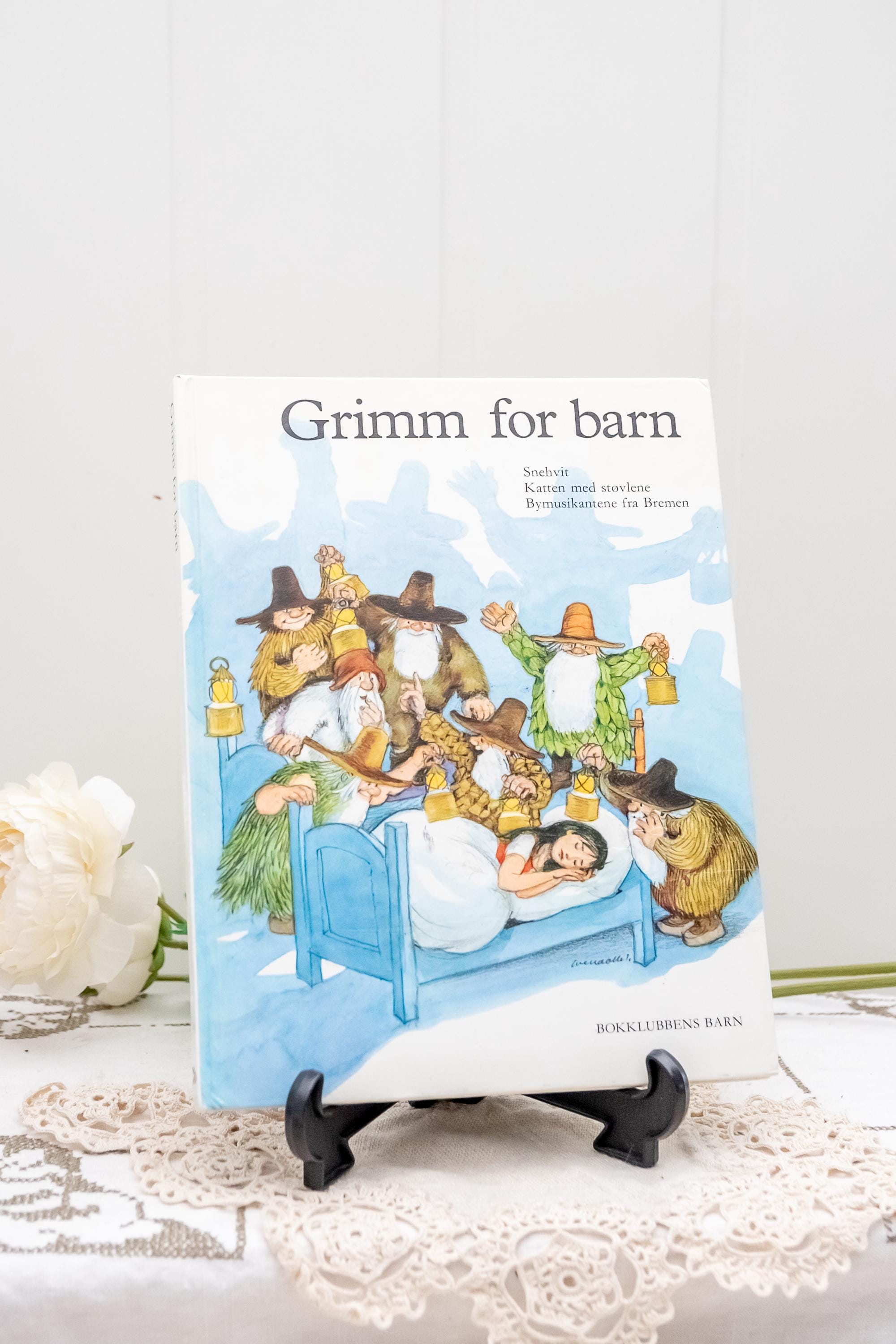 NORWEGIAN Book Children's Book Fairy Tales Brother Grimm for Barn