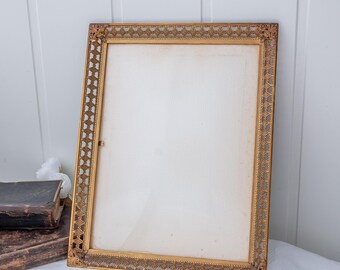 Vintage Picture Frame, Brass Wall Decor, Metal Bronse Photo