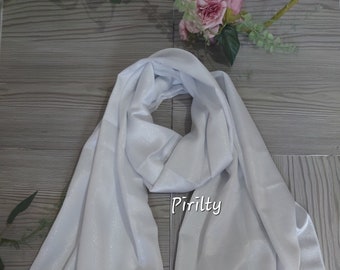 Étole de mariage personnalisée, haussement d'épaules gris argenté clair, grande cape scintillante, châle clair pour mariée scintillant, châle de demoiselle d'honneur, hijab fluide pour femme, écharpe chic