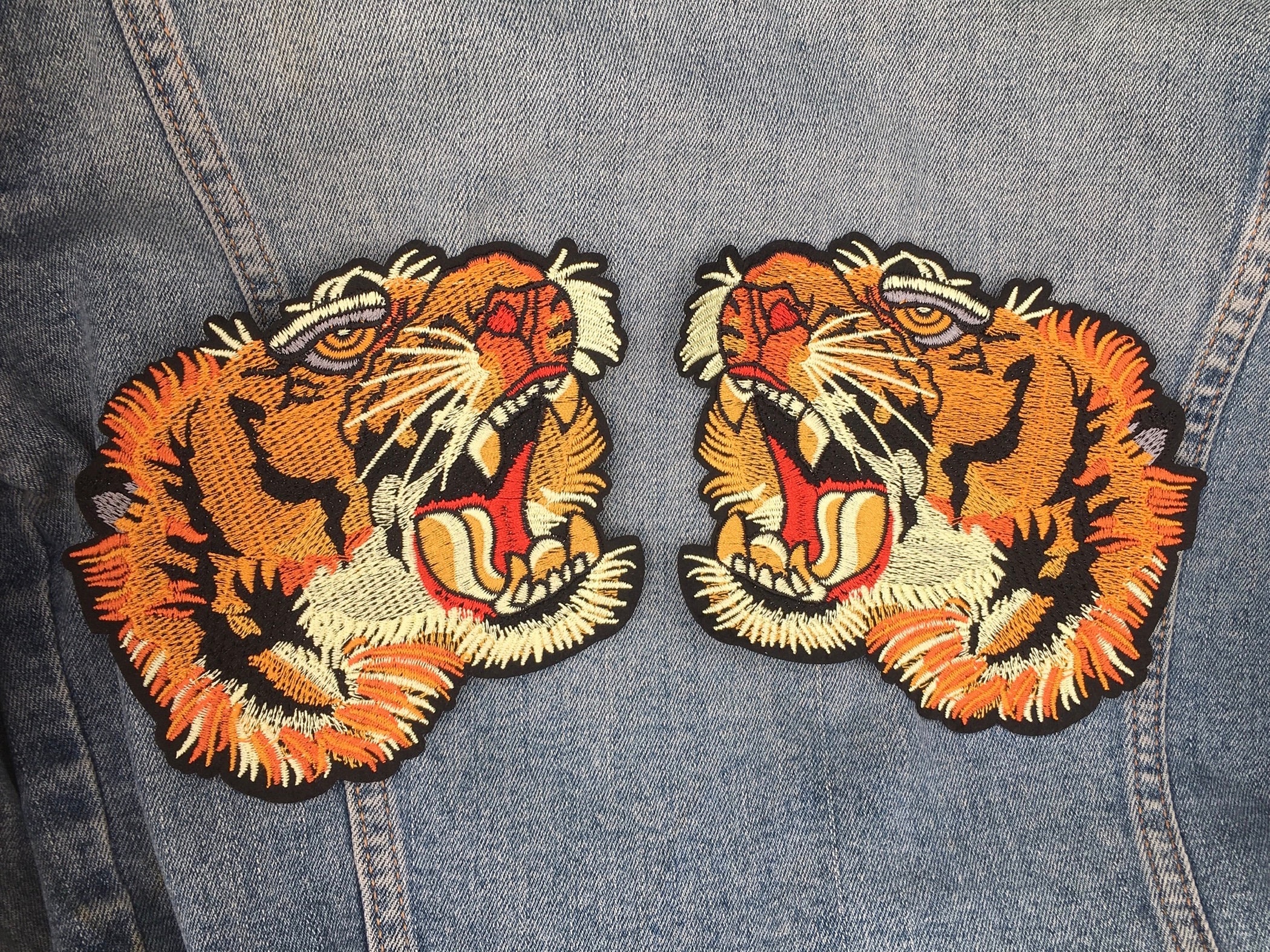 Gucci Embroidered Tiger Head Jeans in Blue for Men