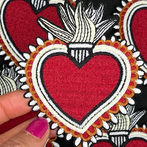 Free Shipping-Embroidered Gold Crown Red Heart Valentine Iron-on Patch, Heart Patch, Trendy Red Trucker Hat Patch, Fashion Patch,