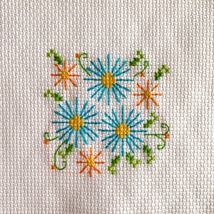 Mini Cross Stitch Boho Flowers Completed Finished for Crafts DIY Cafe Small Supplies Floral 60s Spring Tray Decor Summer Decor Floral