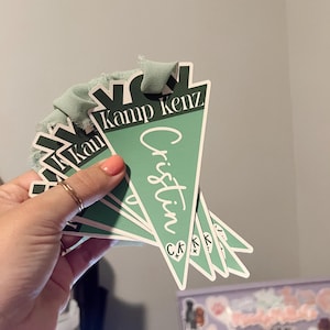 Camp Bach Party, Lager Bach Party Tags, Brautjungfern Tags, Brautjungfern Vorschläge, Junggesellinnenabschiede Tags, Geschenkanhänger, Wochenende in den Bergen, Hütte, Lager