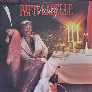 Patti LaBelle Signed Autographed 