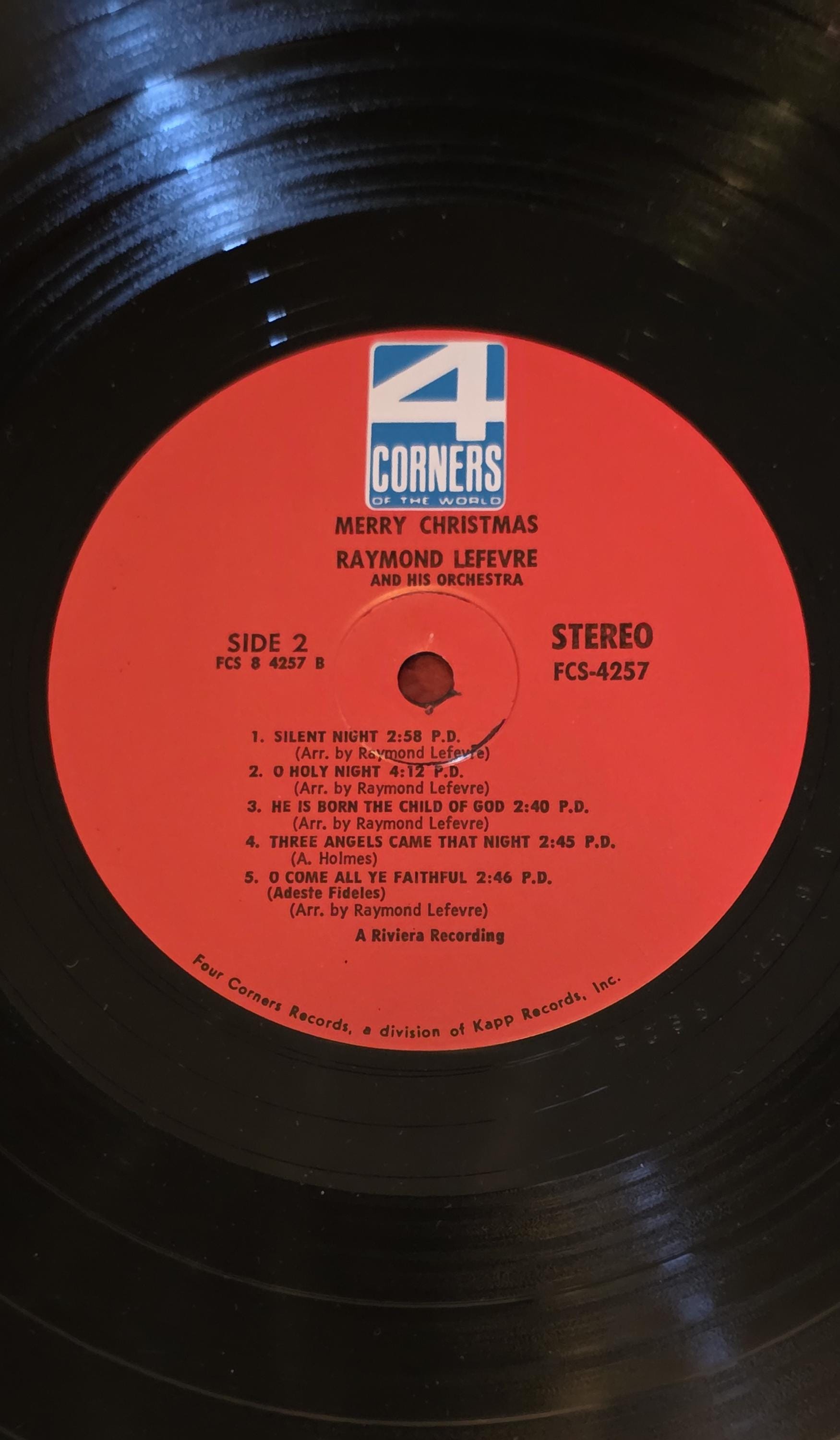 Raymond Lefevre and His Orchestra : Merry Christmas - 1968 Vintage